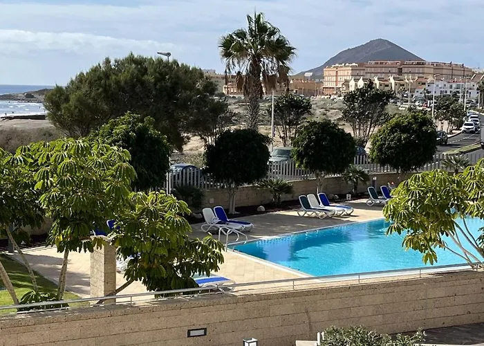 Appartement Martines Beachfront Ocean View