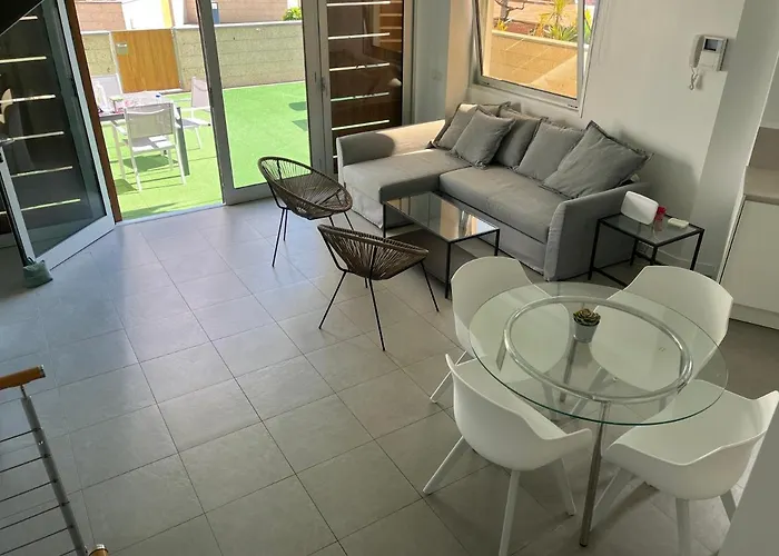 Appartement Martines Beachfront Ocean View *