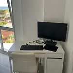 Martines Beachfront Ocean View Lejlighed