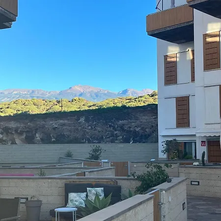 Martines Beachfront Ocean View Apartment El Medano (Tenerife)